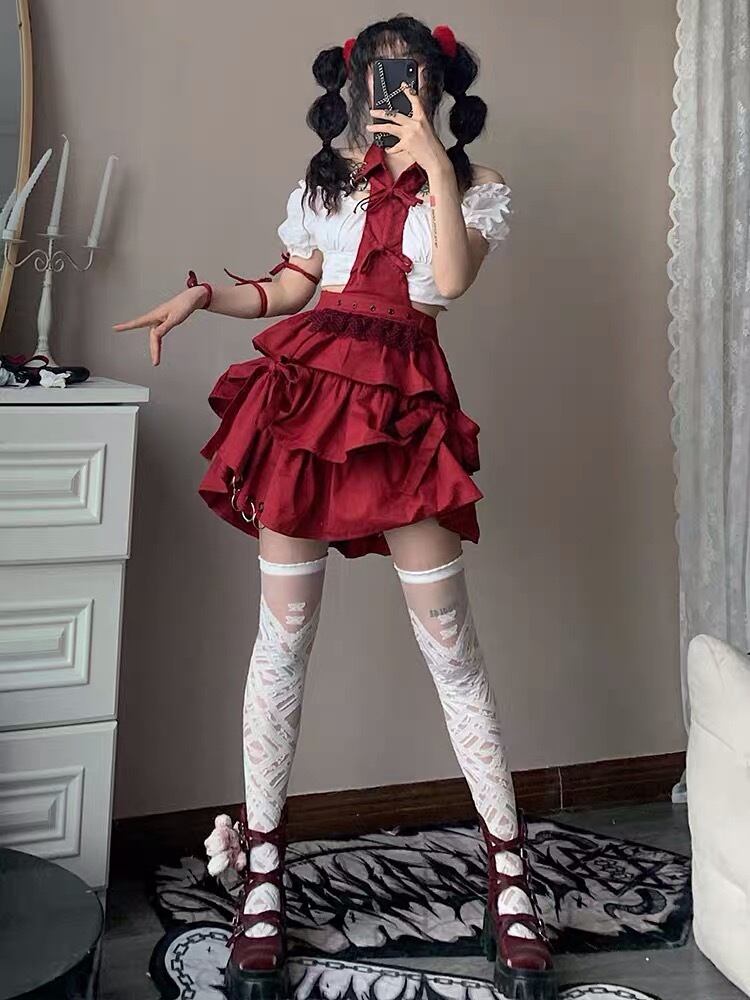 ロリータ セクシー 赤 リボン 姫 原宿 ワンピース 秋葉原 アニメ