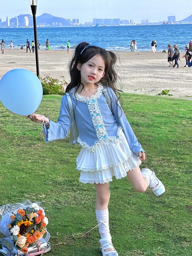 フリルショートTシャツ×プリーツレーススカート セットアップ