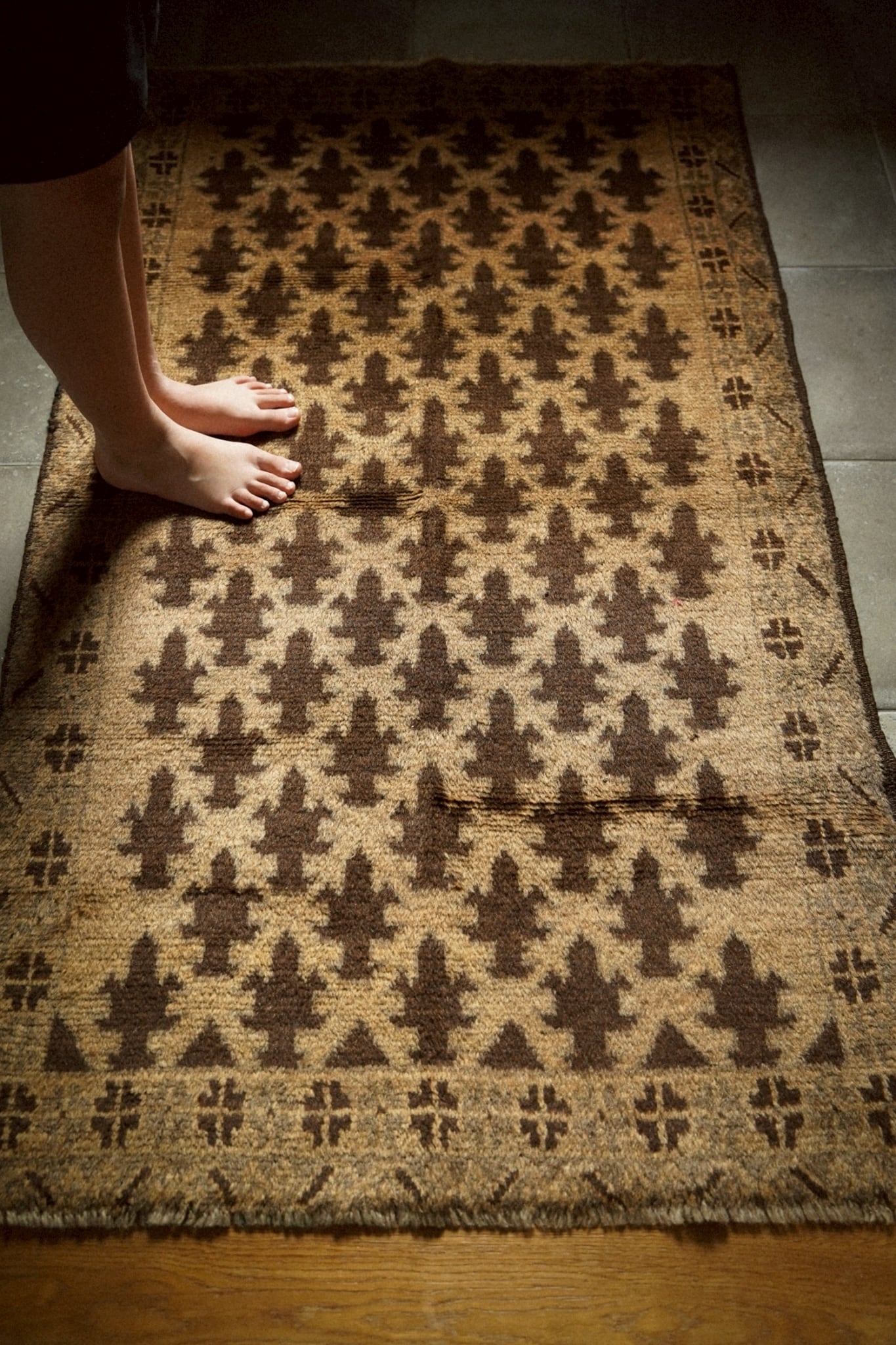 1634-Vintage Baluch rug