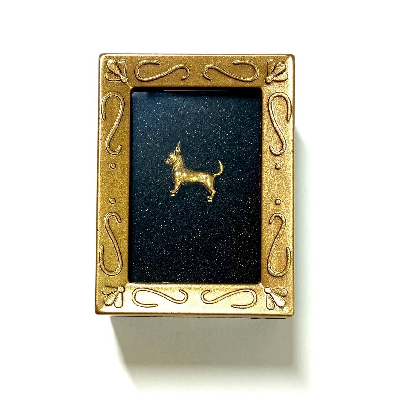 純金 約1g チワワ JUNGOLD 指先サイズの芸術品【RNP01032】 | JUNGOLD