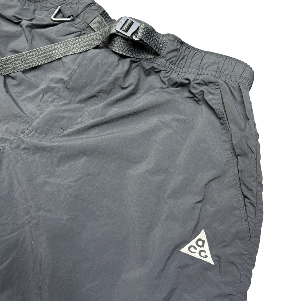 【NIKE ACG】ナイキ エーシージー "ORB WEAVER" オーバーサイズド ショートパンツ