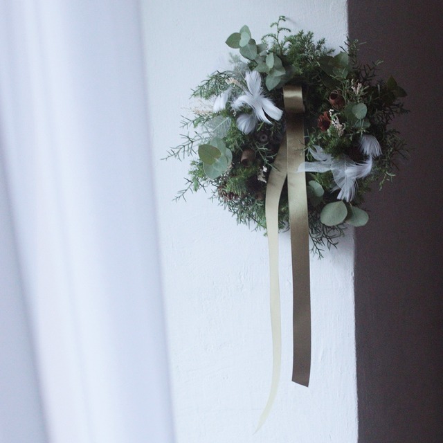 クリスマスリース 【白い羽根デザイン】
