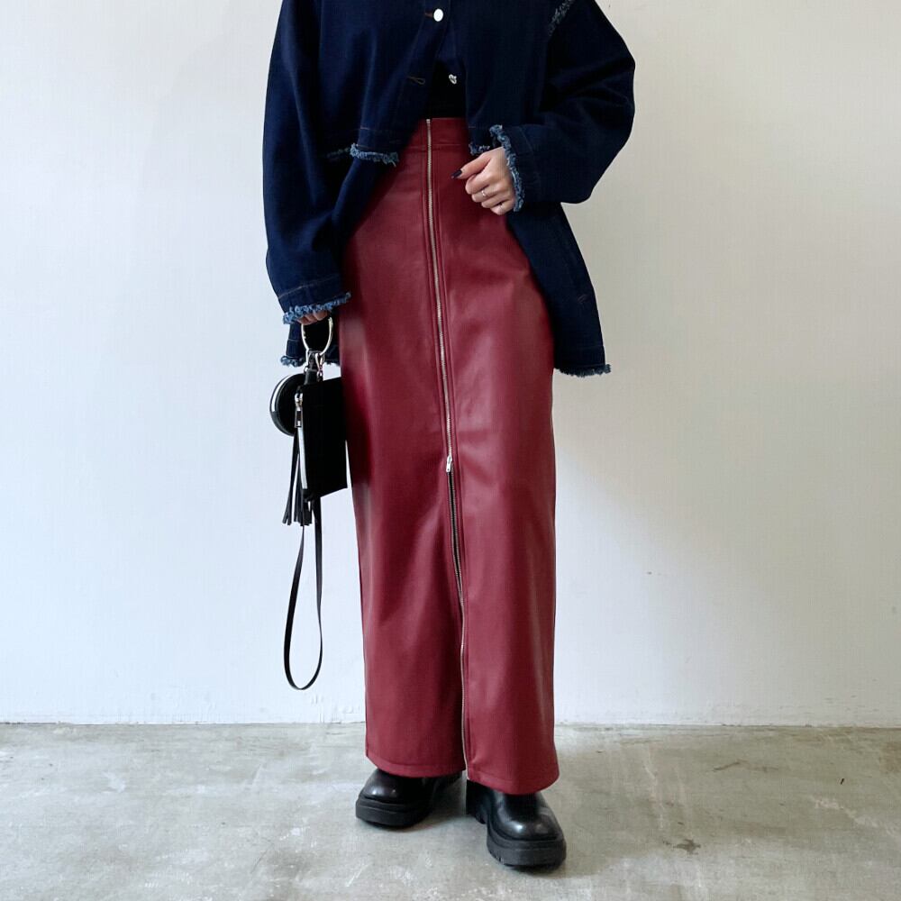 フェイクレザーフロントZIPスカート レッド | COLLECT ROOM