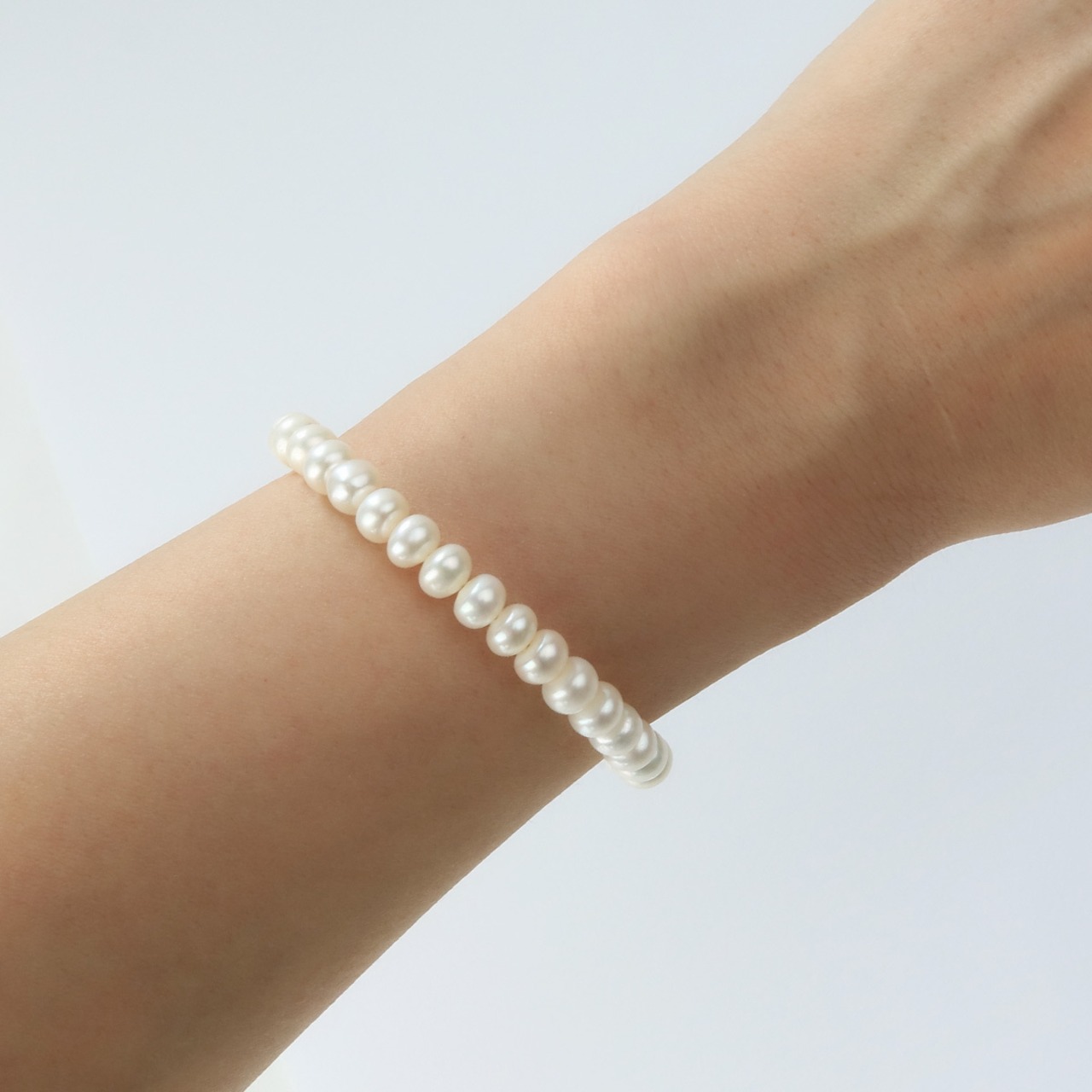 美しい大人おしゃれなアイテム！シンプル パール シルバーブレスレット br1008