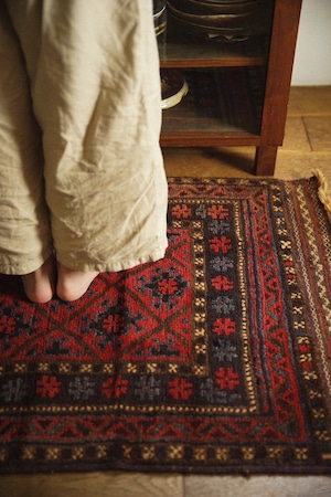 890 -Semi Antique Baluch rug