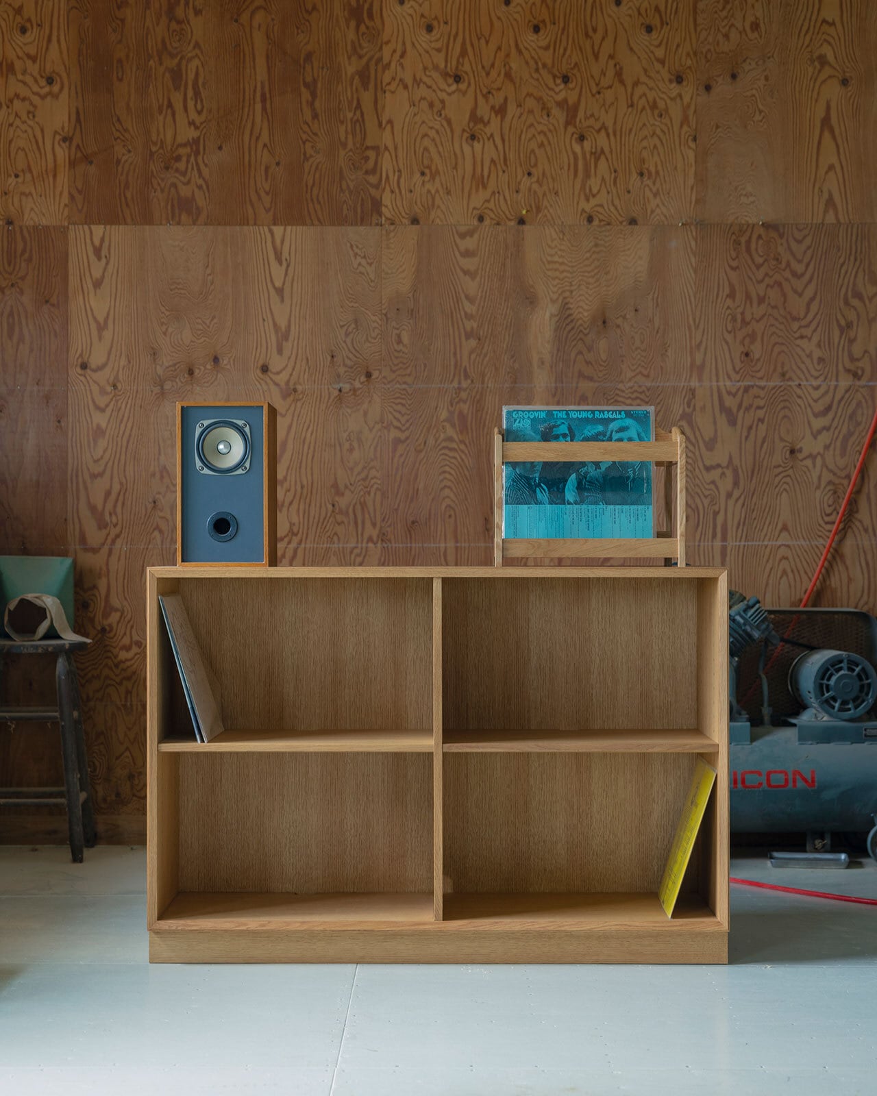 Record Shelf DT300 | MOBLEY WORKS ONLINE SHOP｜モーブレーワークス