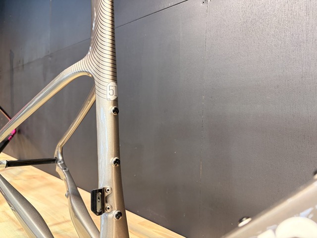 【取り置き手配】Cannondale SuperSix EVO Carbon（Gen4・スタンダードモッド）フレームセット｜グレー（メタリック）｜サイズ51｜本体価格 ¥290,000｜店：宮ヶ瀬店