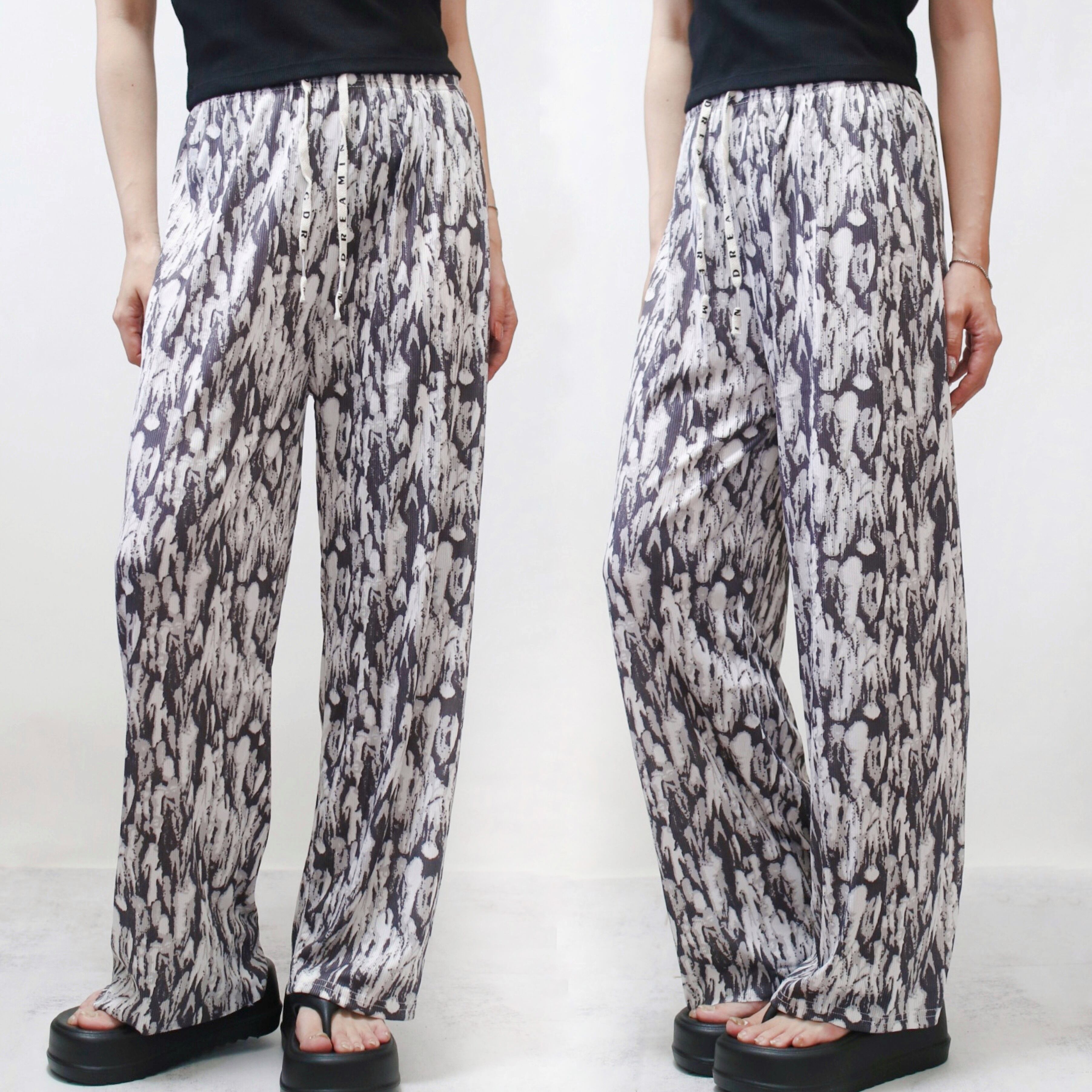 モノトーンニュアンス柄イージーパンツ