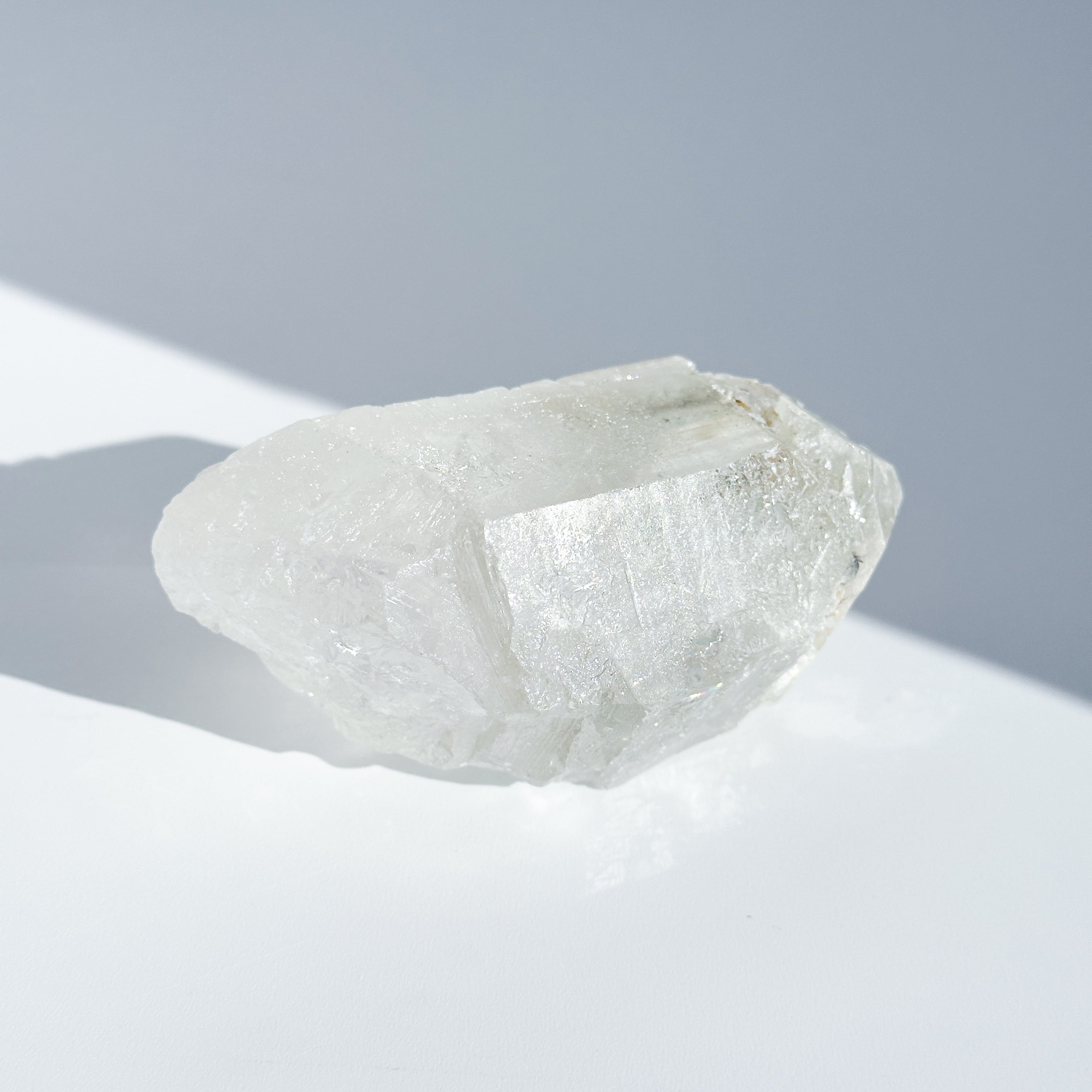 虹◎ミナスジェライス産干渉水晶(インターフェレンスクォーツ) 原石 14◇Interference Quartz◇ 天然石・鉱物・パワーストーン