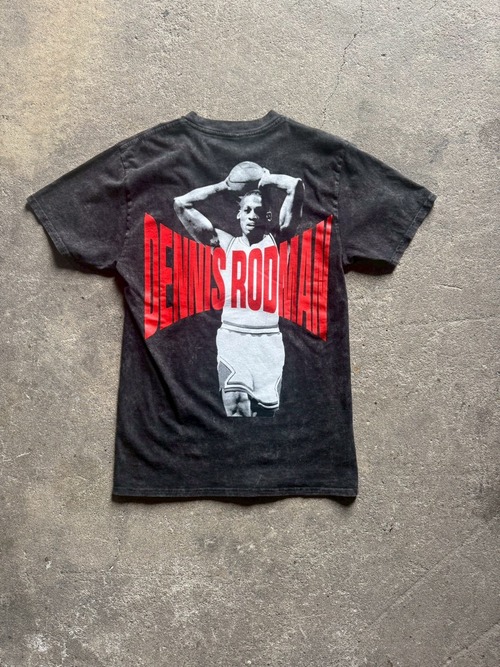 DENNIS RODNAN S/S TEE (white)