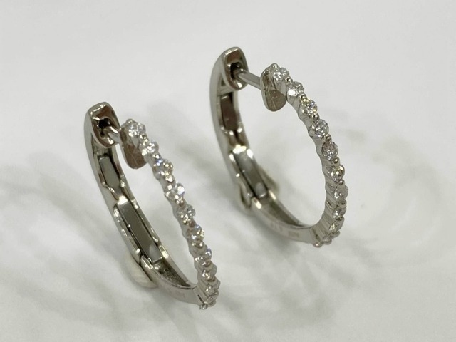 PT/K18YG 0.2ct ダイヤピアスHC