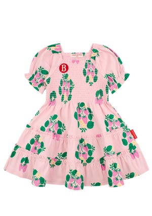[BEBE DE PINO] All over strawberry baby smocked flare dress 正規品 韓国ブランド 韓国ファッション 韓国代行 韓国通販 ベベドピノ bebedepino 日本 店舗 韓国 子供服