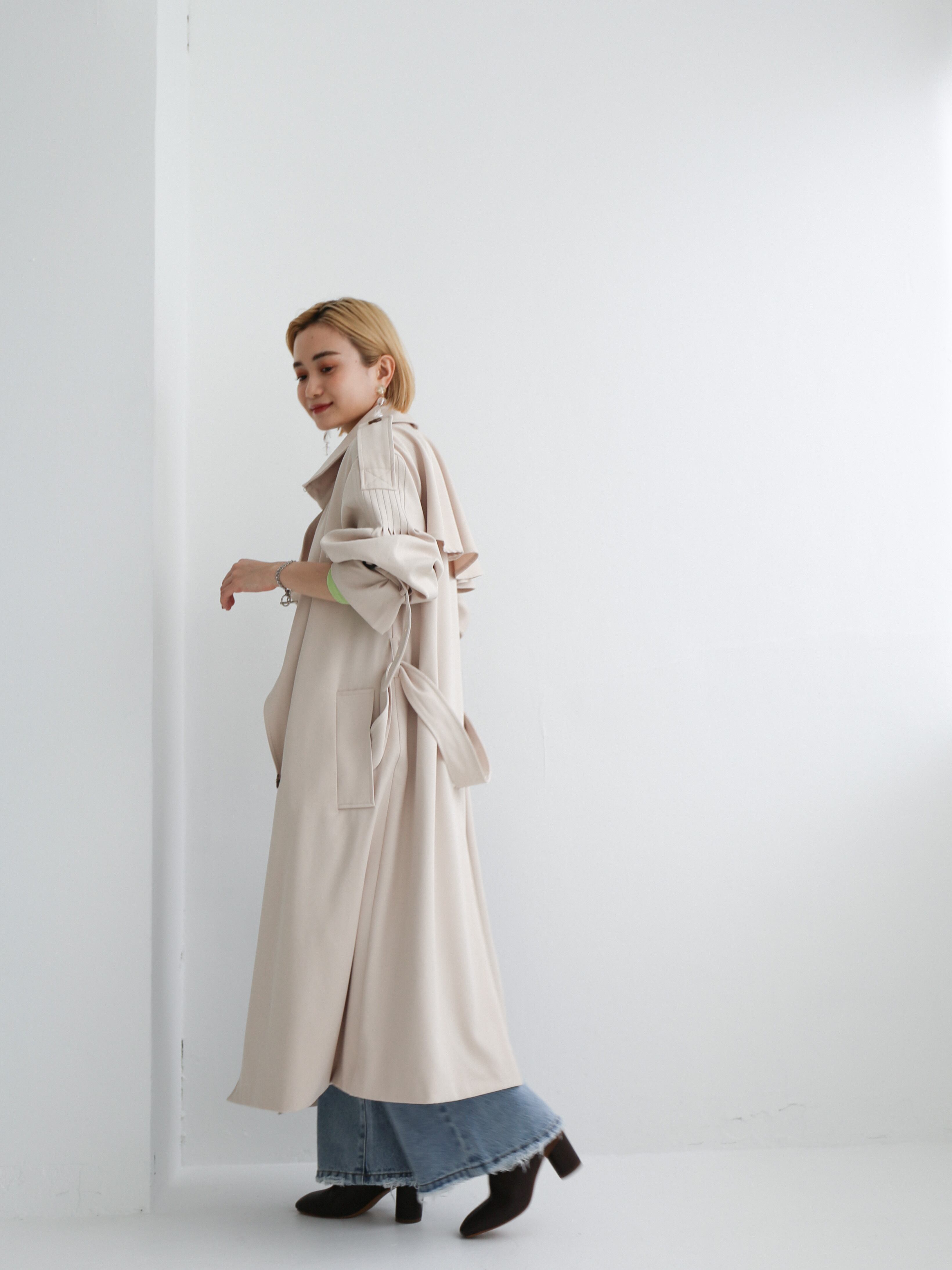 pleats trench coat（ecru） | Katrin TOKYO