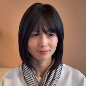 4プレミアム・モモ(ブラック)人毛フルウィッグ