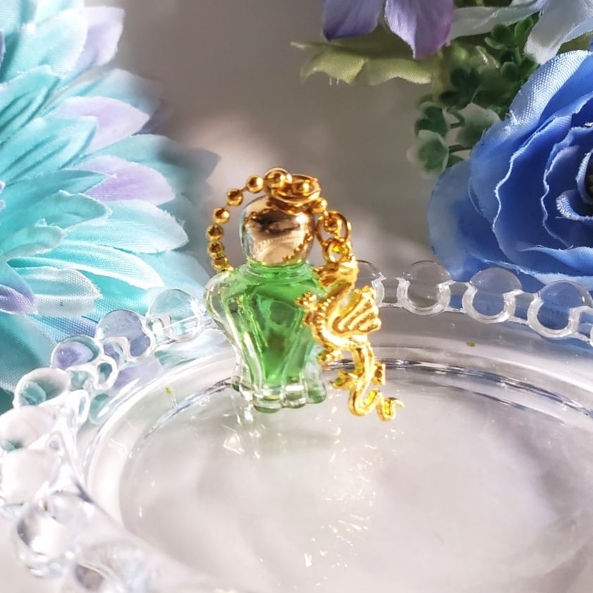 魅力UP☆香水瓶型オルゴナイト（願い叶えるメモリーオイル封入） 魅力UP☆香水瓶型オルゴナイト（願い叶えるメモリーオイル封入）