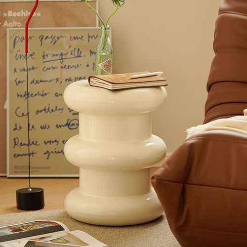 おしゃれ ロースツール 丸型 北欧 クリームカラー 小型チェア 靴脱ぎ用 スツール サイドテーブル ソファ リビングルーム 寝室 カフェ レストラン 一人暮らし 可愛い コンパクト 省スペース