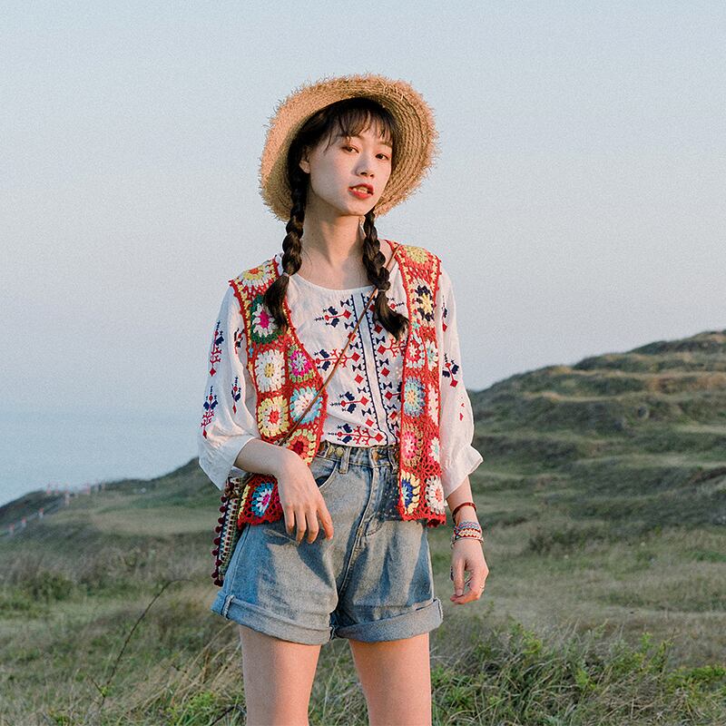 レトロなベストボヘミアはカラフルなエスニックベストで手作りの手作りの中空カーディガンを着ています ドリームホーストラベル婦人服65974693690