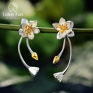 〈925 Sterling Silver〉Flower Classy Dangle-Pierce【L0132】