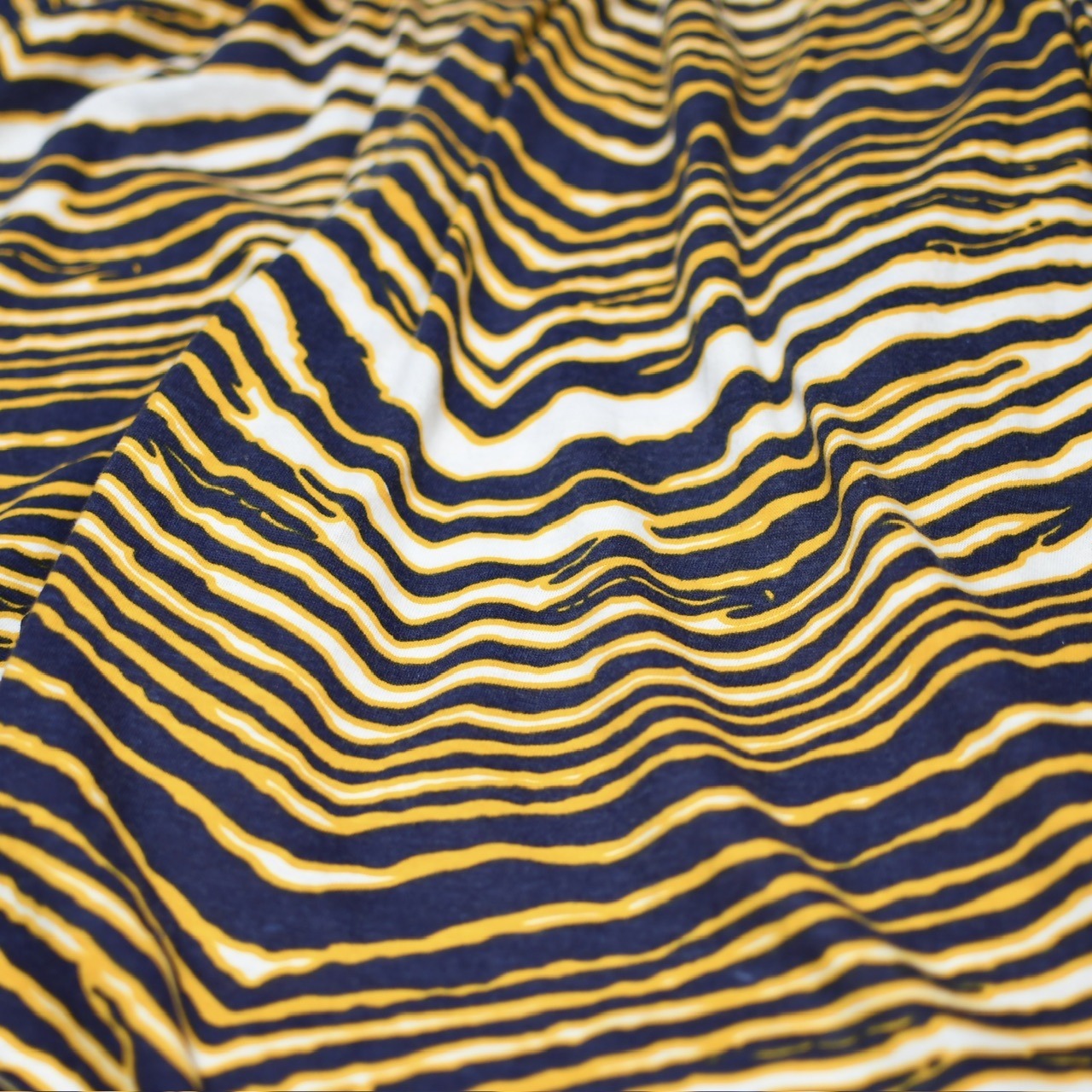 Zubaz zebra pattern wide easy pants