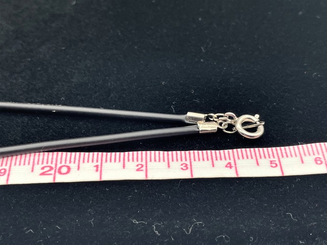 ペンダント（水晶）