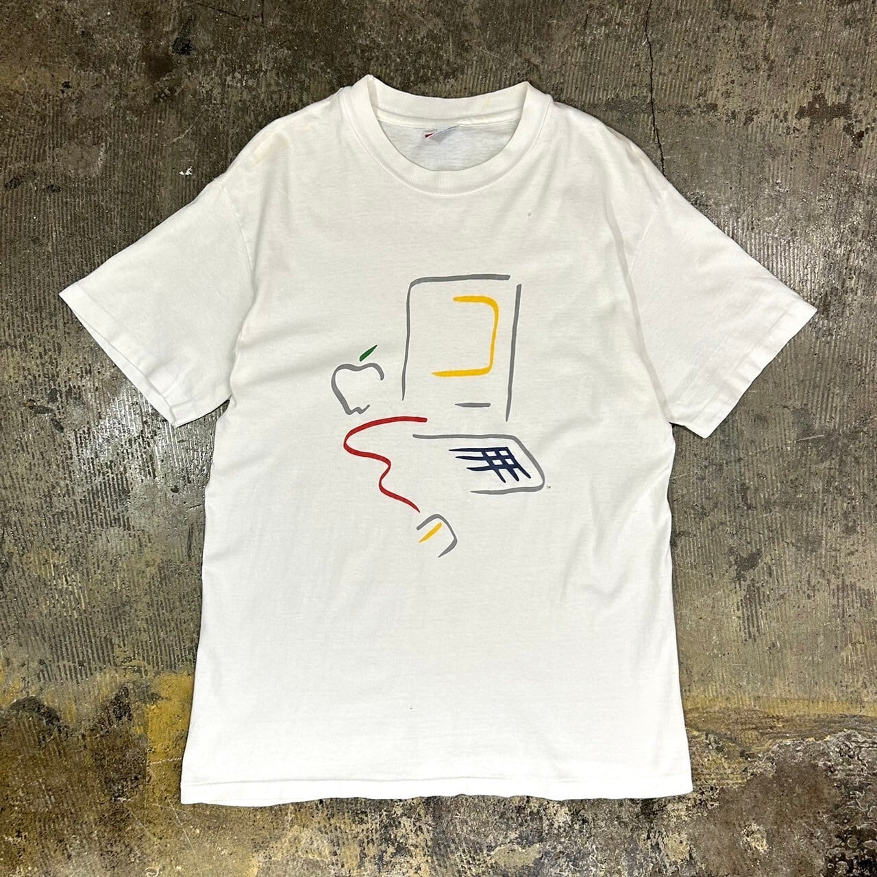 90s Hanes "Apple" Print Tee USA製