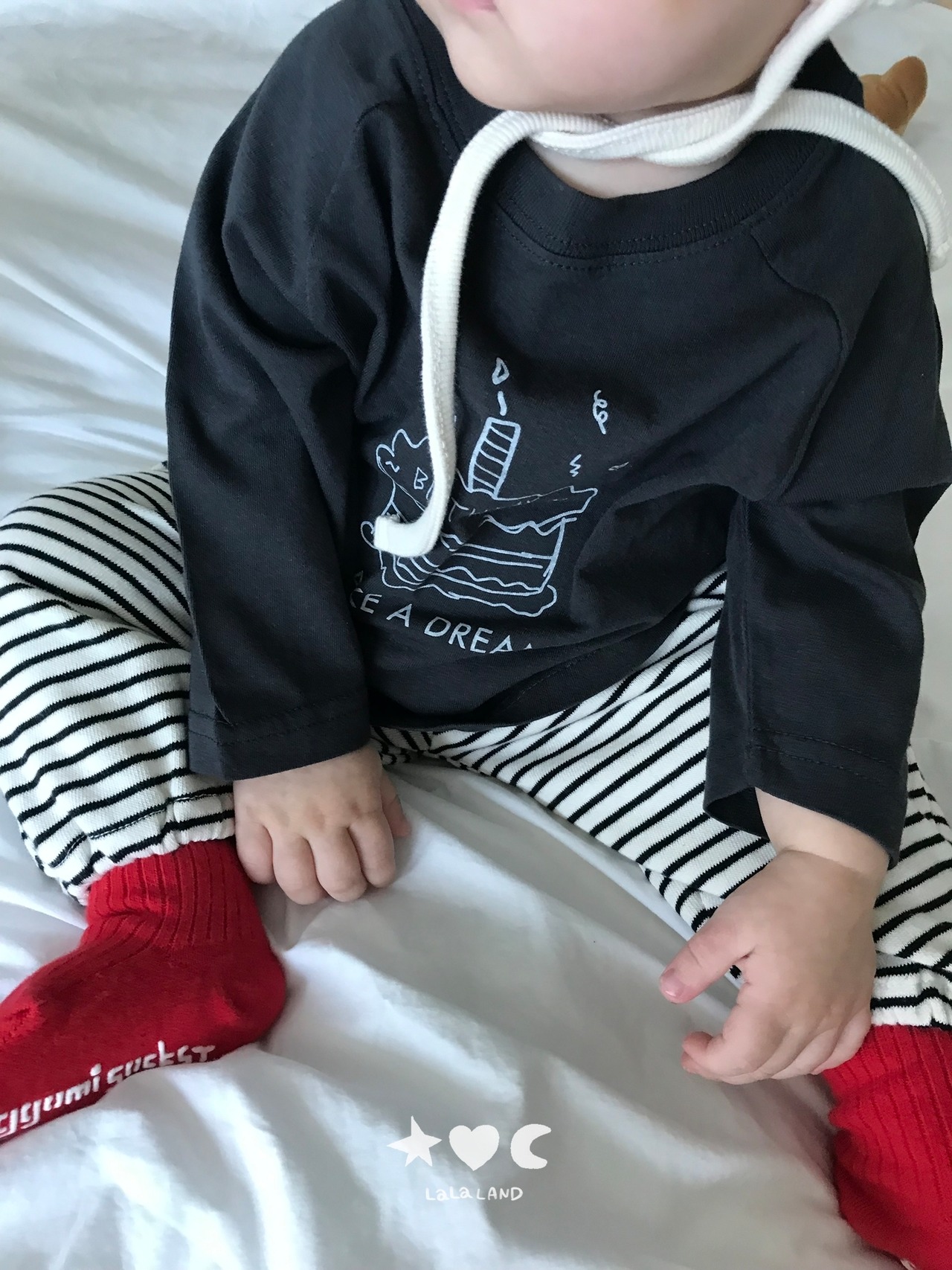 韓国子供服 / LALALAND / 26Autumn / ベベ ハッピー ラグランTシャツ / 秋服 / ベビー *6M~18M*