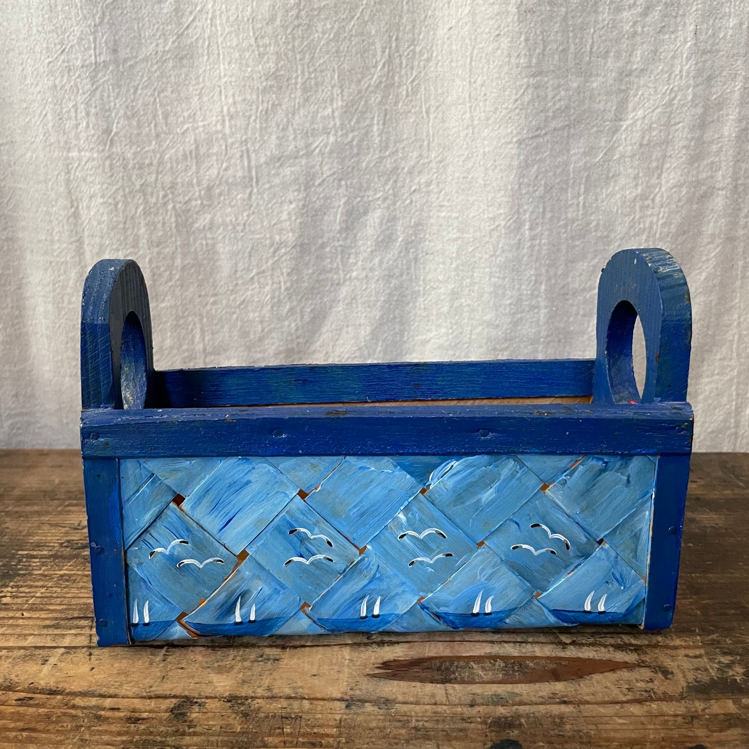 手書きの鳥たちのいれもの