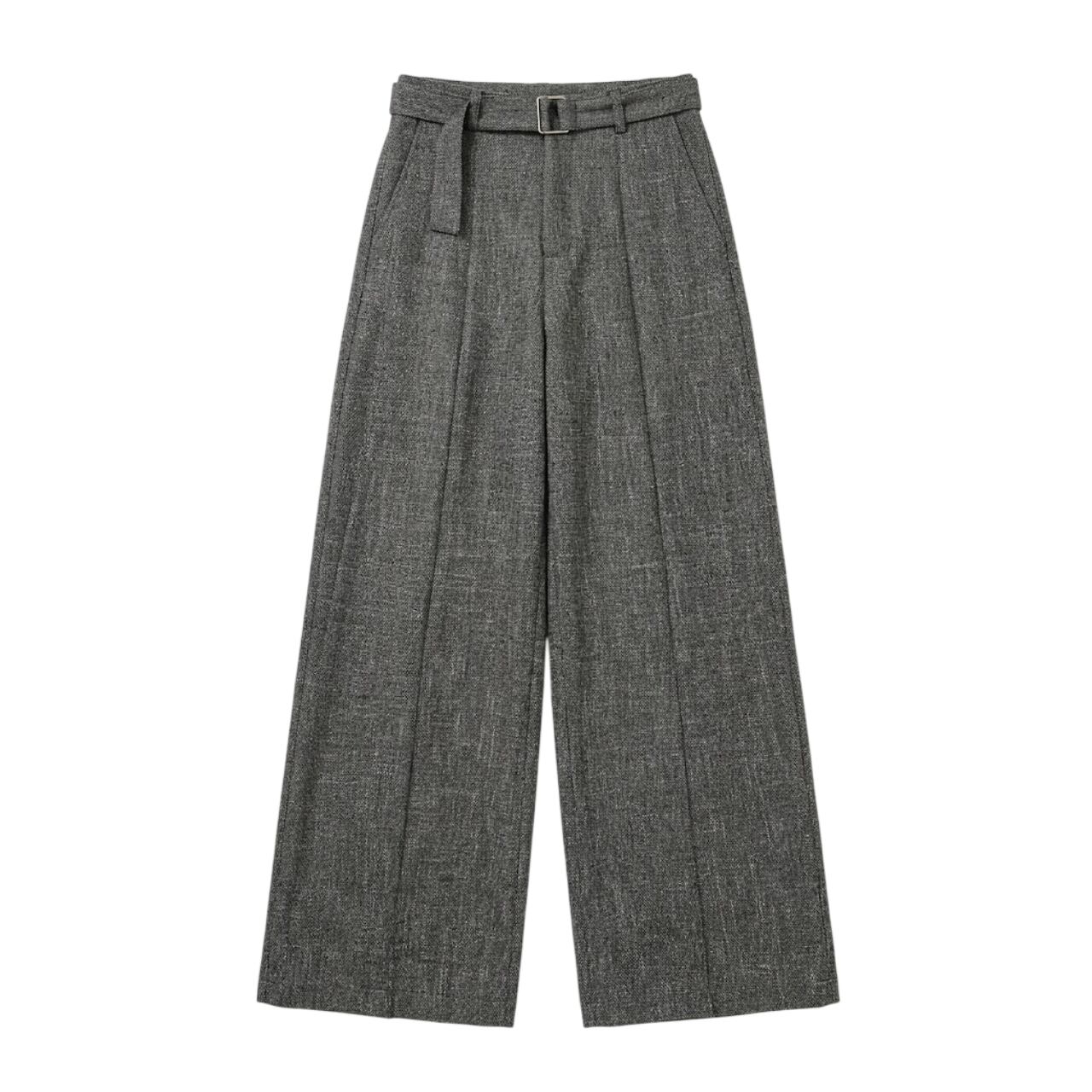 Casual pants with straps 0002