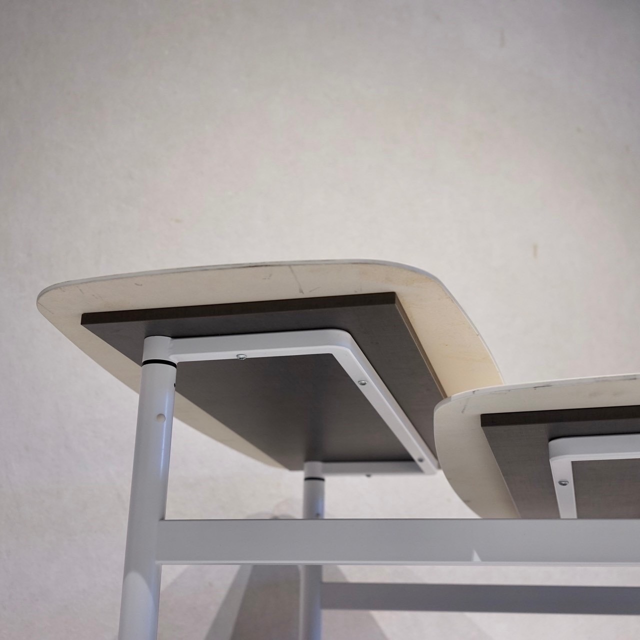 ligne roset リーンロゼ ROSETPantographe ロゼパントグラフ ローテーブル センターテーブル リビングテーブル コーヒーテーブル セラミック天板 可動式 テーブル ラグジュアリー モダン 北欧