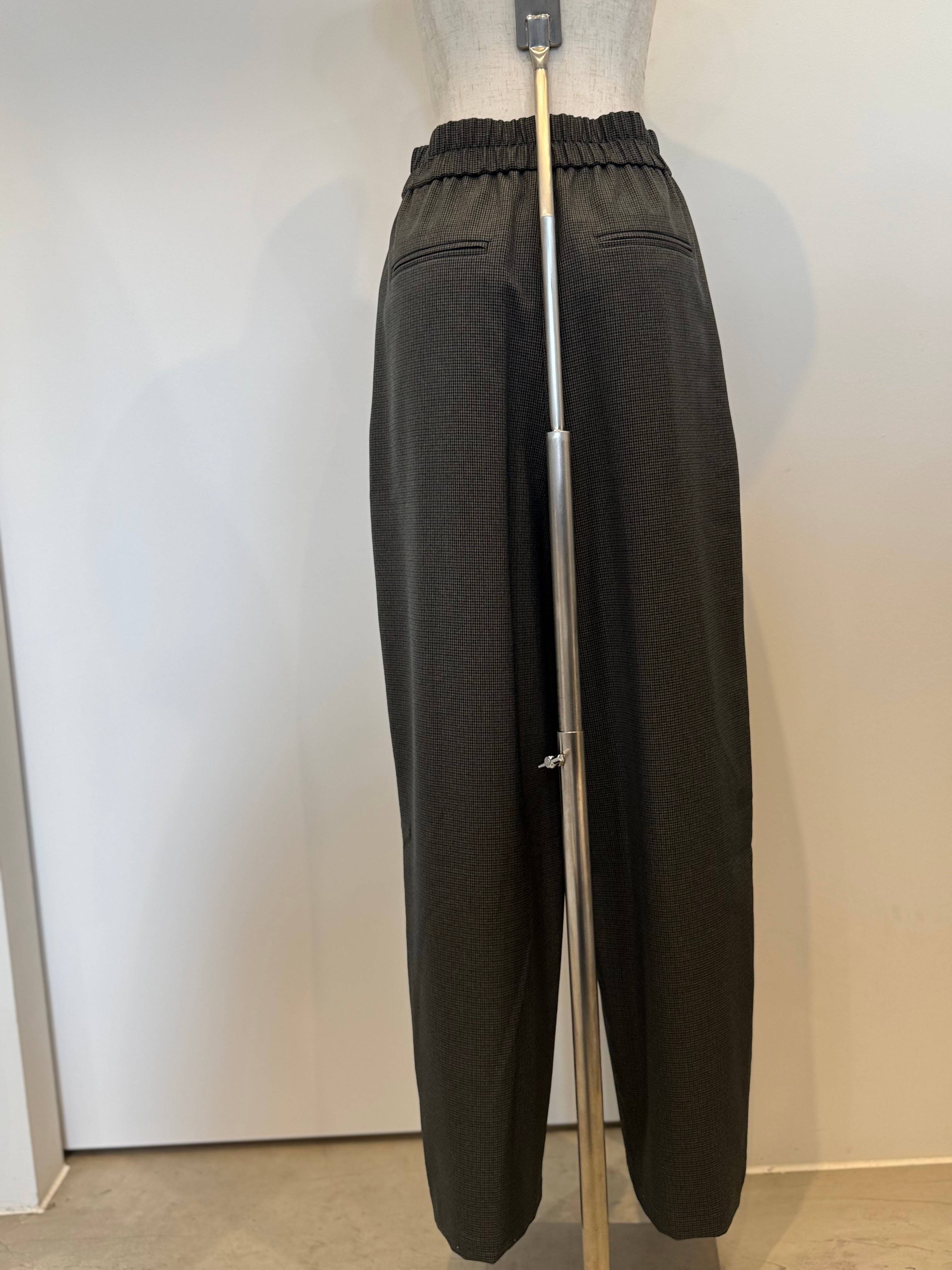 【PASSIONE】千鳥柄タックコクーンパンツ 536658