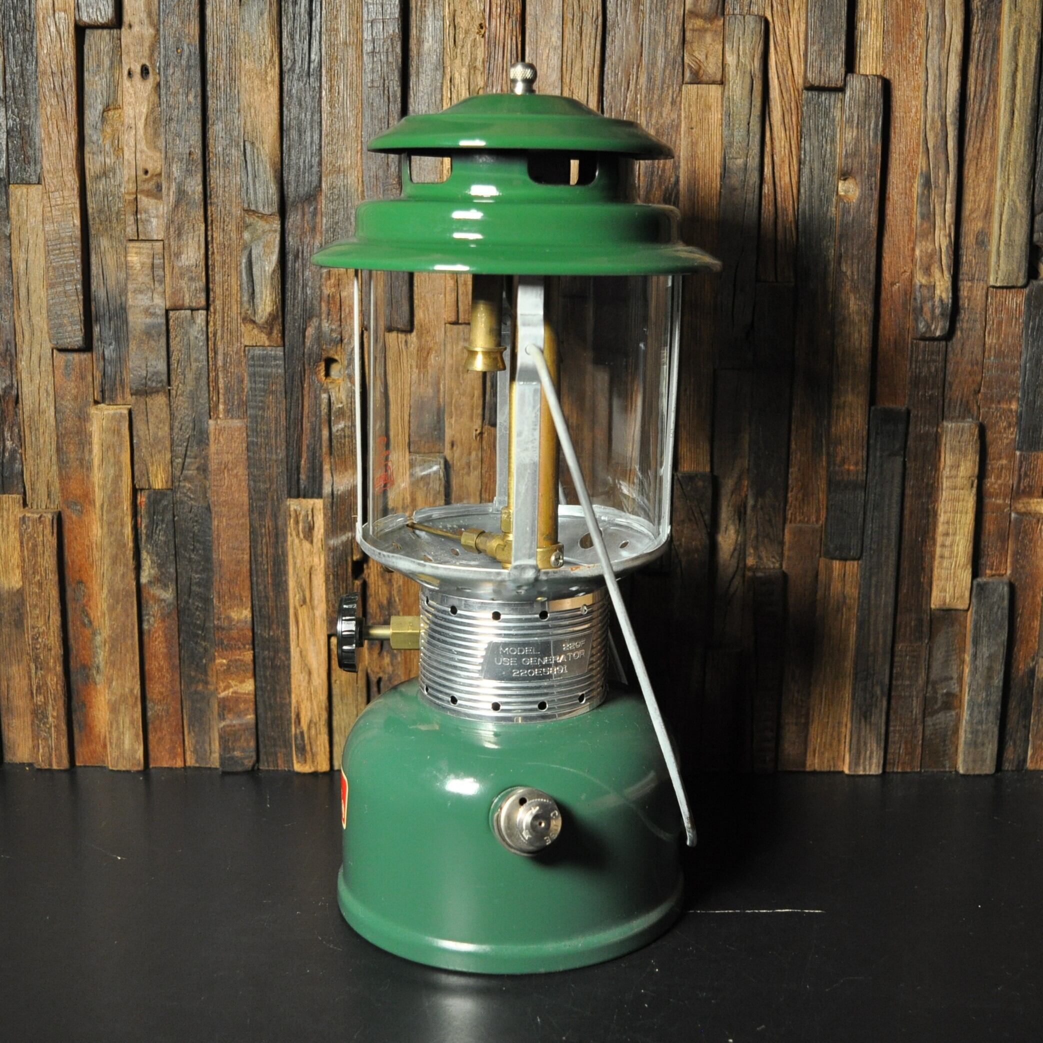 Coleman コールマン 220F ランタン COLEMAN 220F CANADA LANTERN コールマン220F カナダランタン