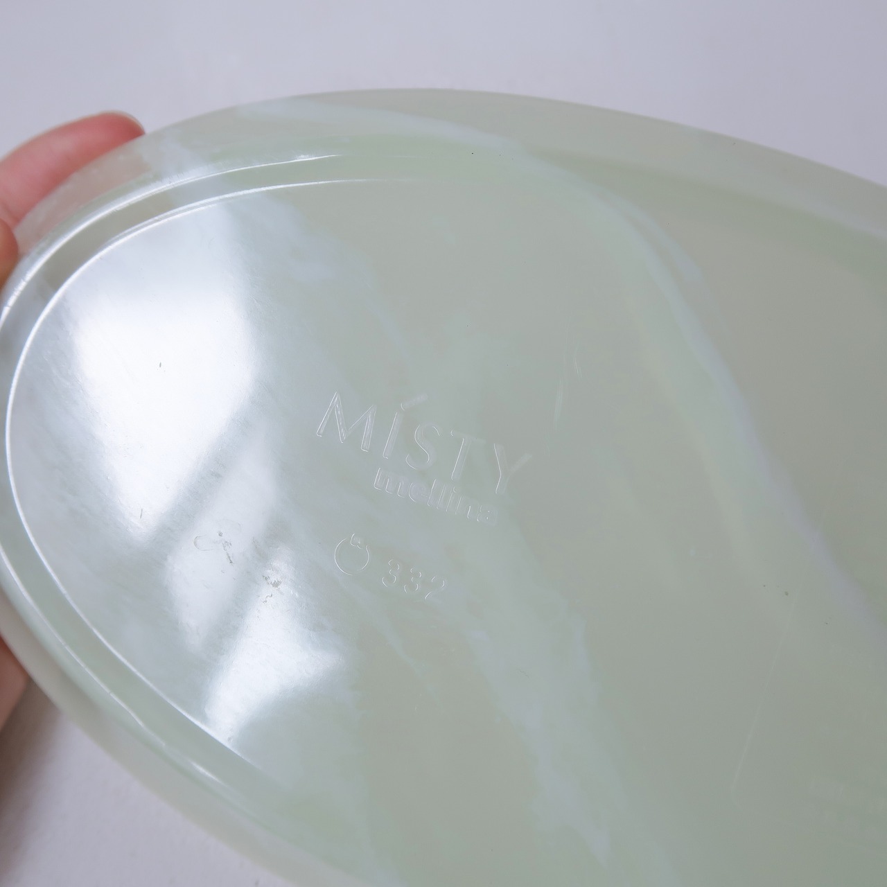 石模様のアクセサリートレイ