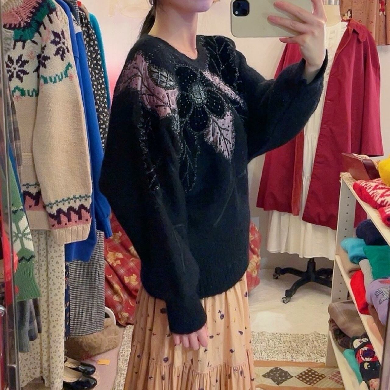 beads flower black dolman sweater