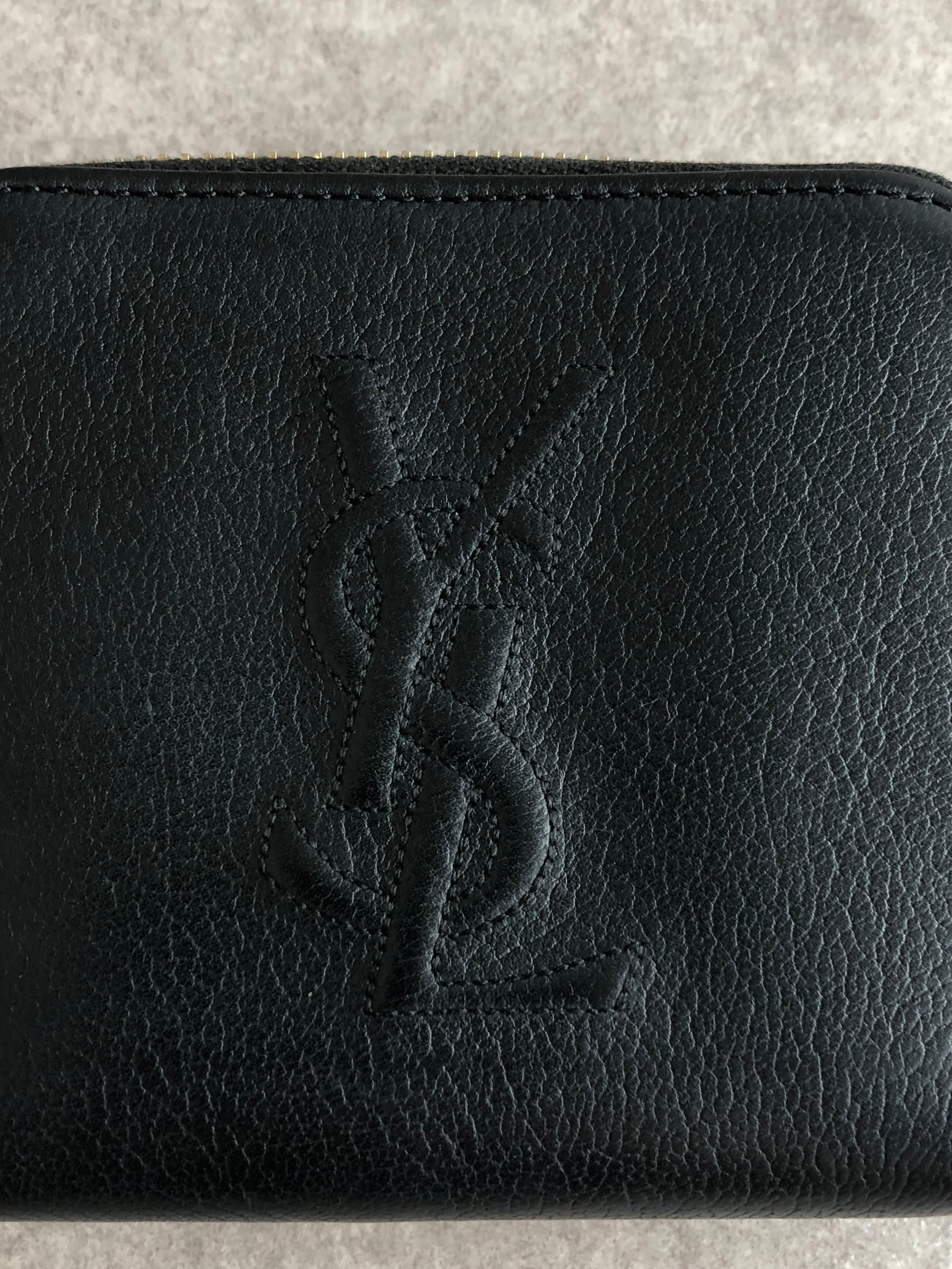 Yves Saint Laurent イヴ・サンローラン 財布 ブラック YSL レザー 2