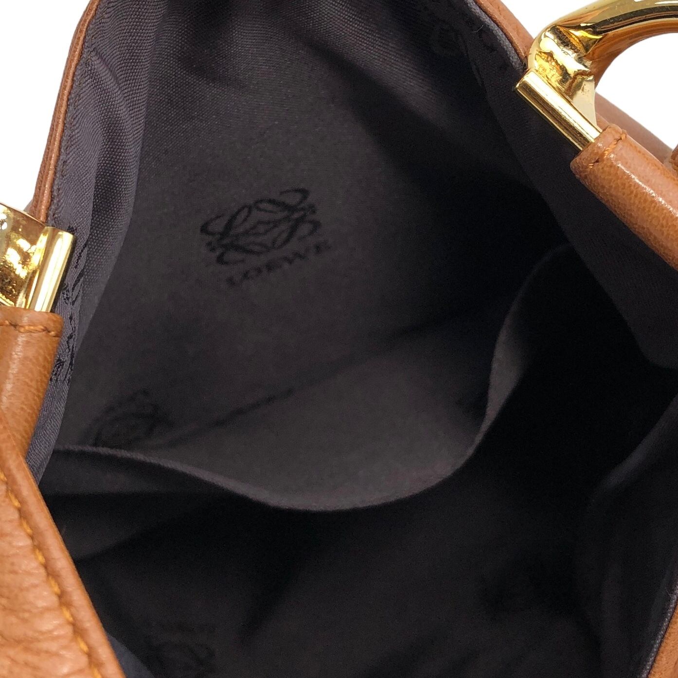 LOEWE ロエベ アナグラム レザー 巾着 ショルダーバッグ LOEWE ロエベ アナグラム レザー 巾着 ショルダーバッグ