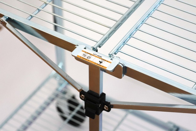 DETAIL / Metal Folding Cart  3Tier
