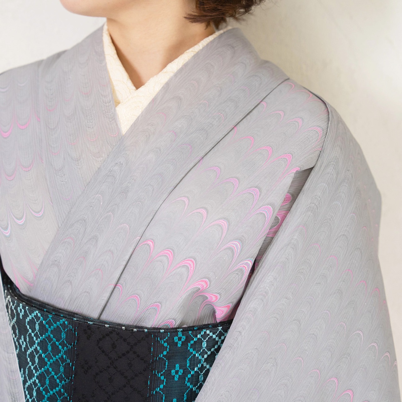 「月と牡丹」ピーコック柄❤︎〜セオアルファ楊柳〜浴衣・夏着物・単衣