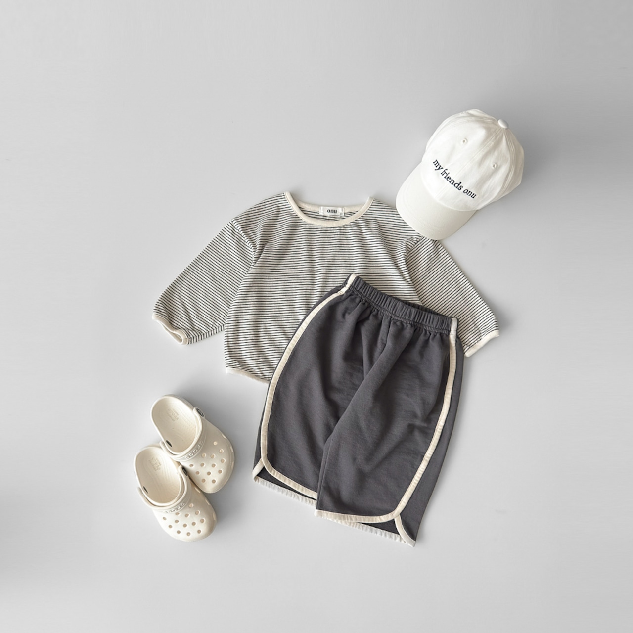 ONU 26/SS Rib-Trim French Terry Pants