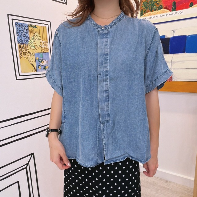 スキッパーデザインデニム風シャツ
