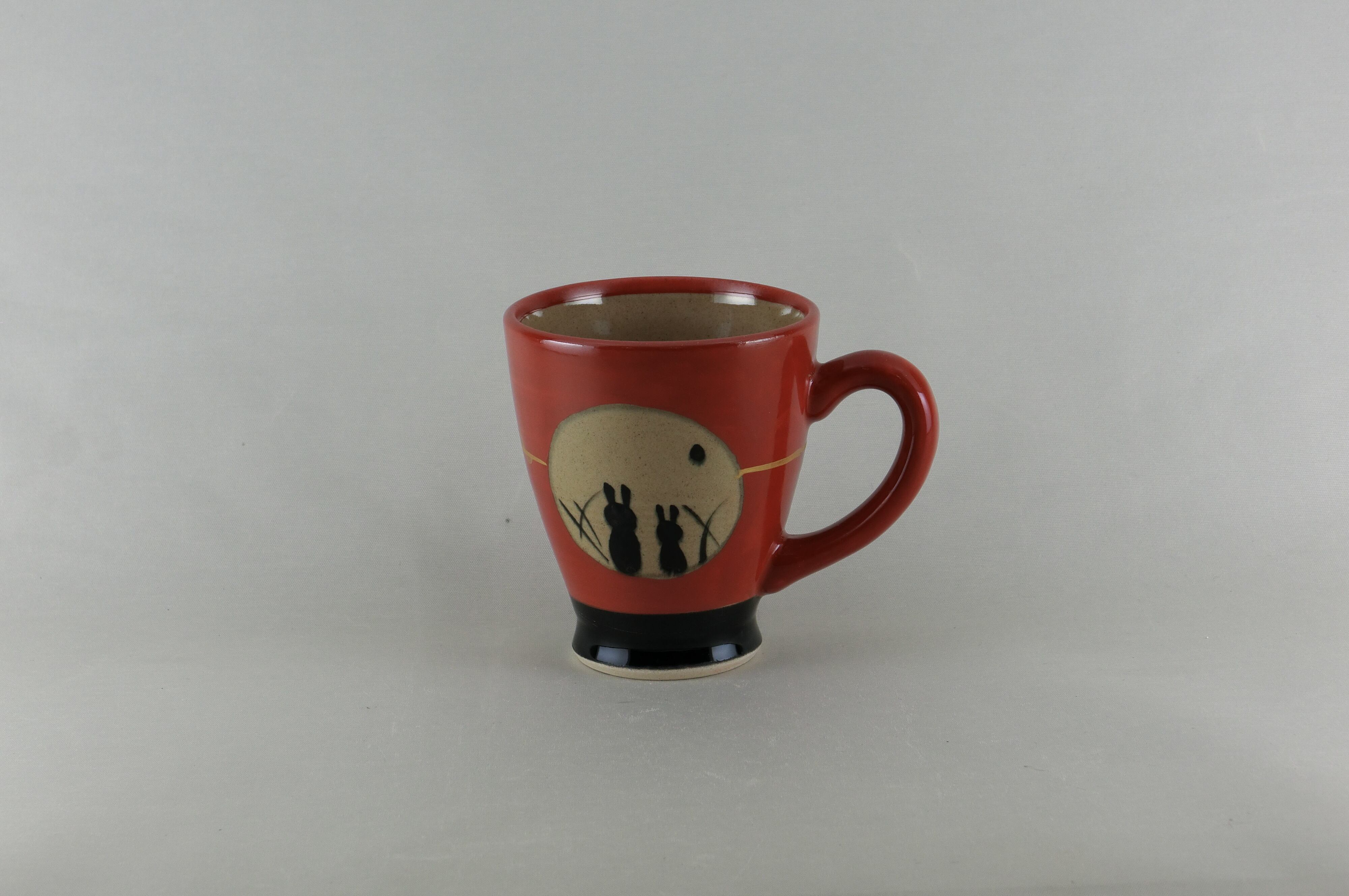 月うさぎマグカップ（赤）