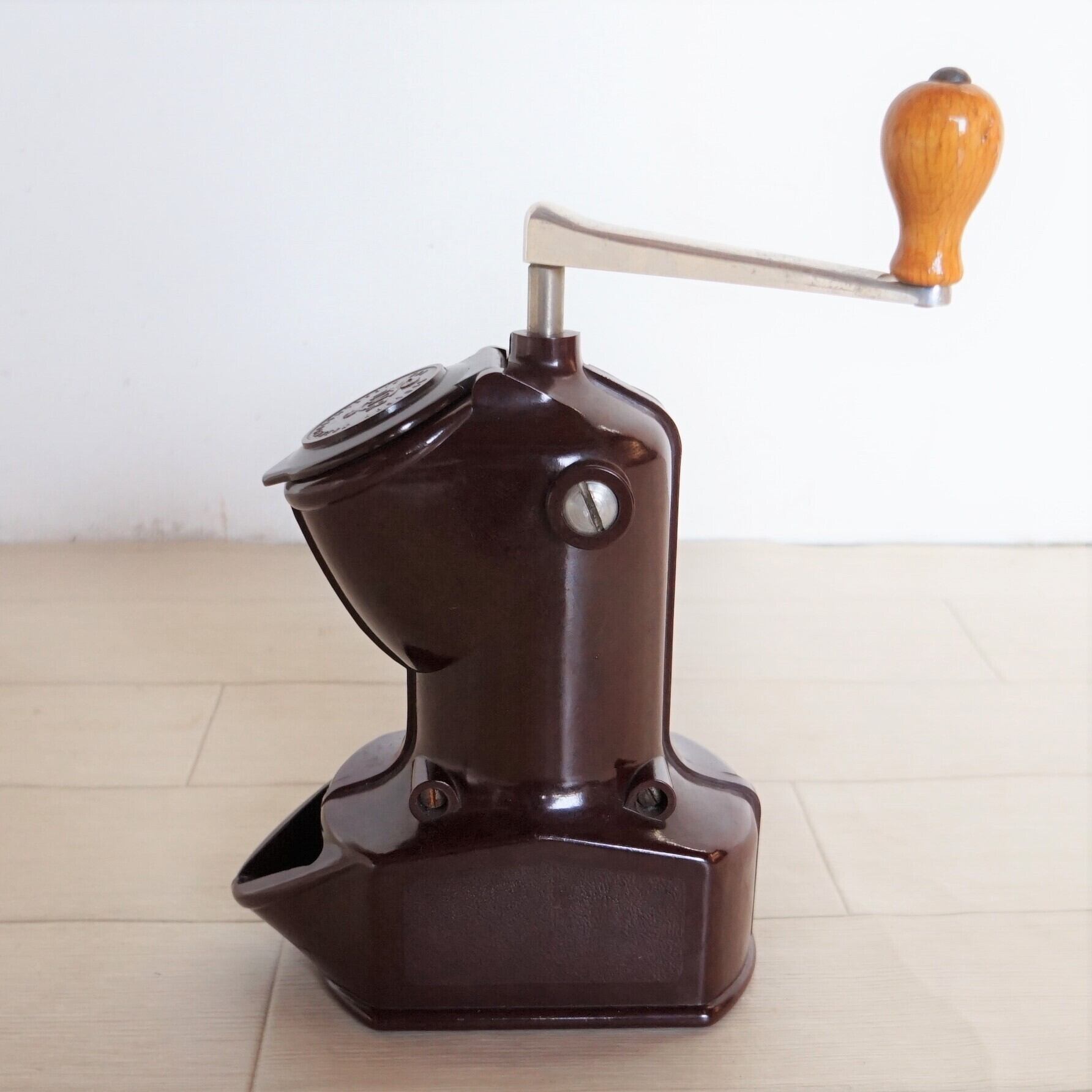 コーヒーミル(大)鋳物製ヴィンテージ品 Amazon｜ヴィンテージイノックス コーヒーミル 日本製