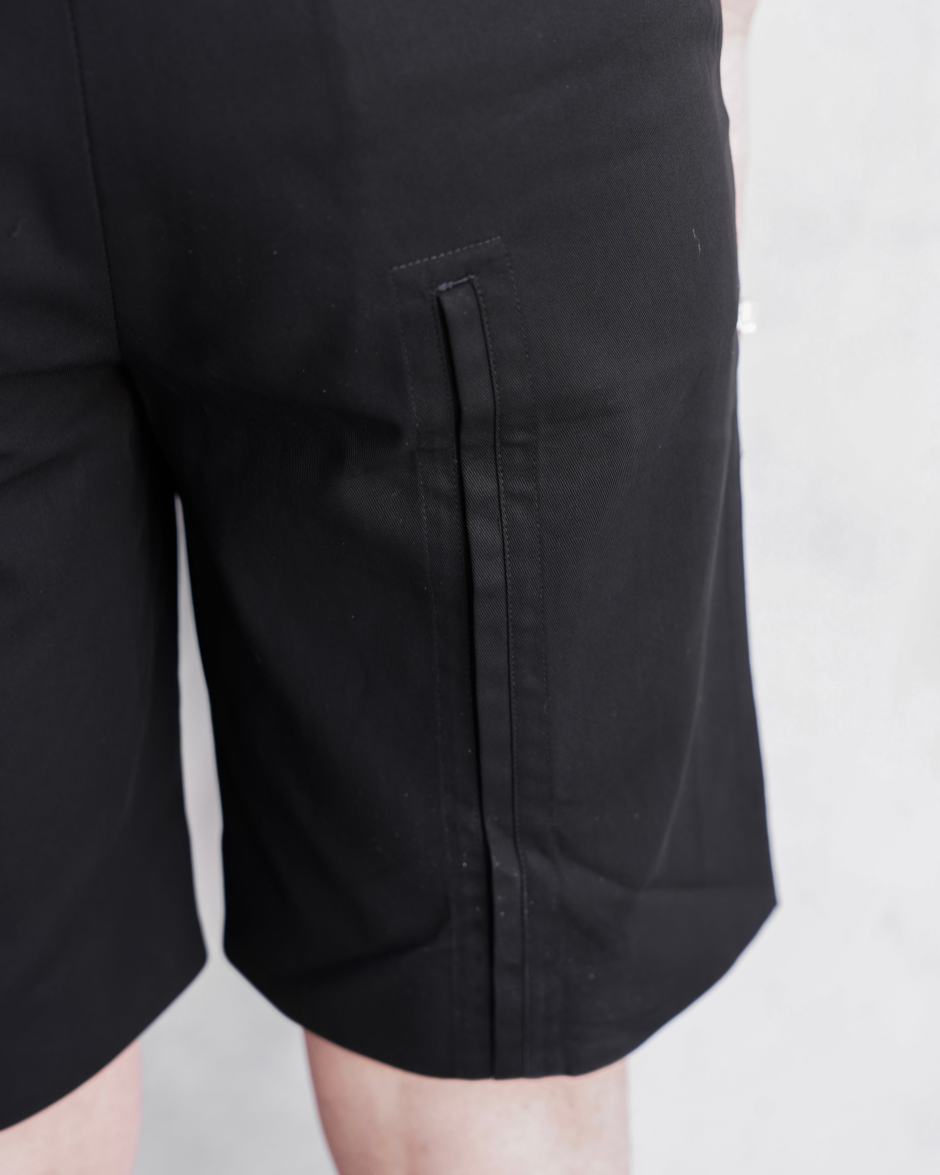 Pet-tree-kor SS26 CRACKLIGHT SHORTS BLACK | hypeofficial