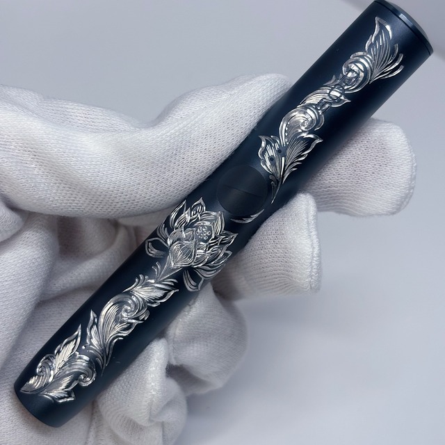 Designed IQOS -LOTUS-