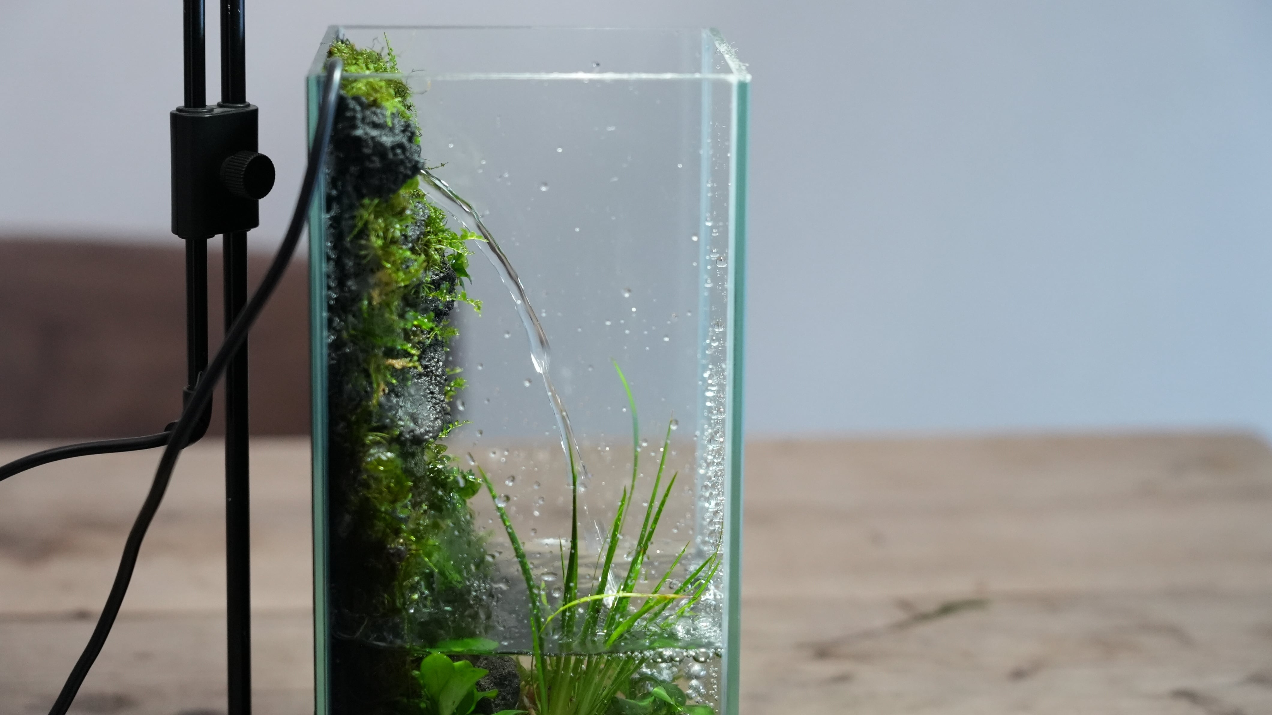 作製キット】はじめてのミニチュアの滝／アクアテラリウム