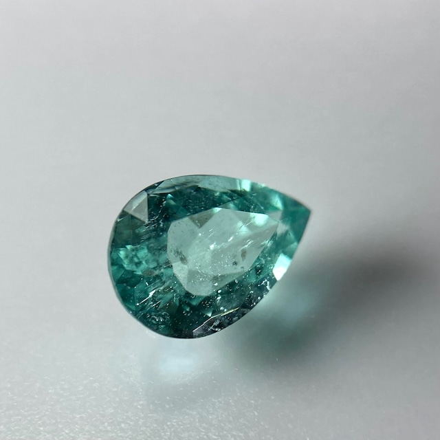 ⁂天然⁂　◇パライバトルマリン◇　0.72ct　ブラジル産