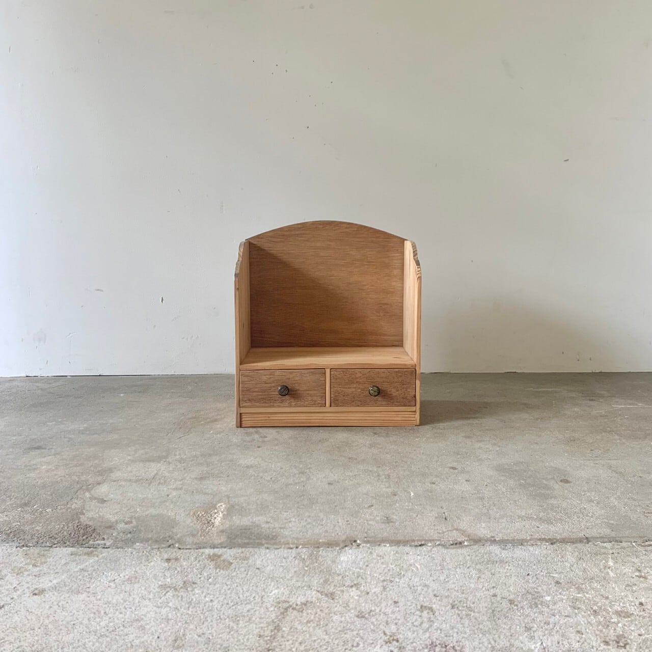 引き出し付きの本立て　古道具　0734