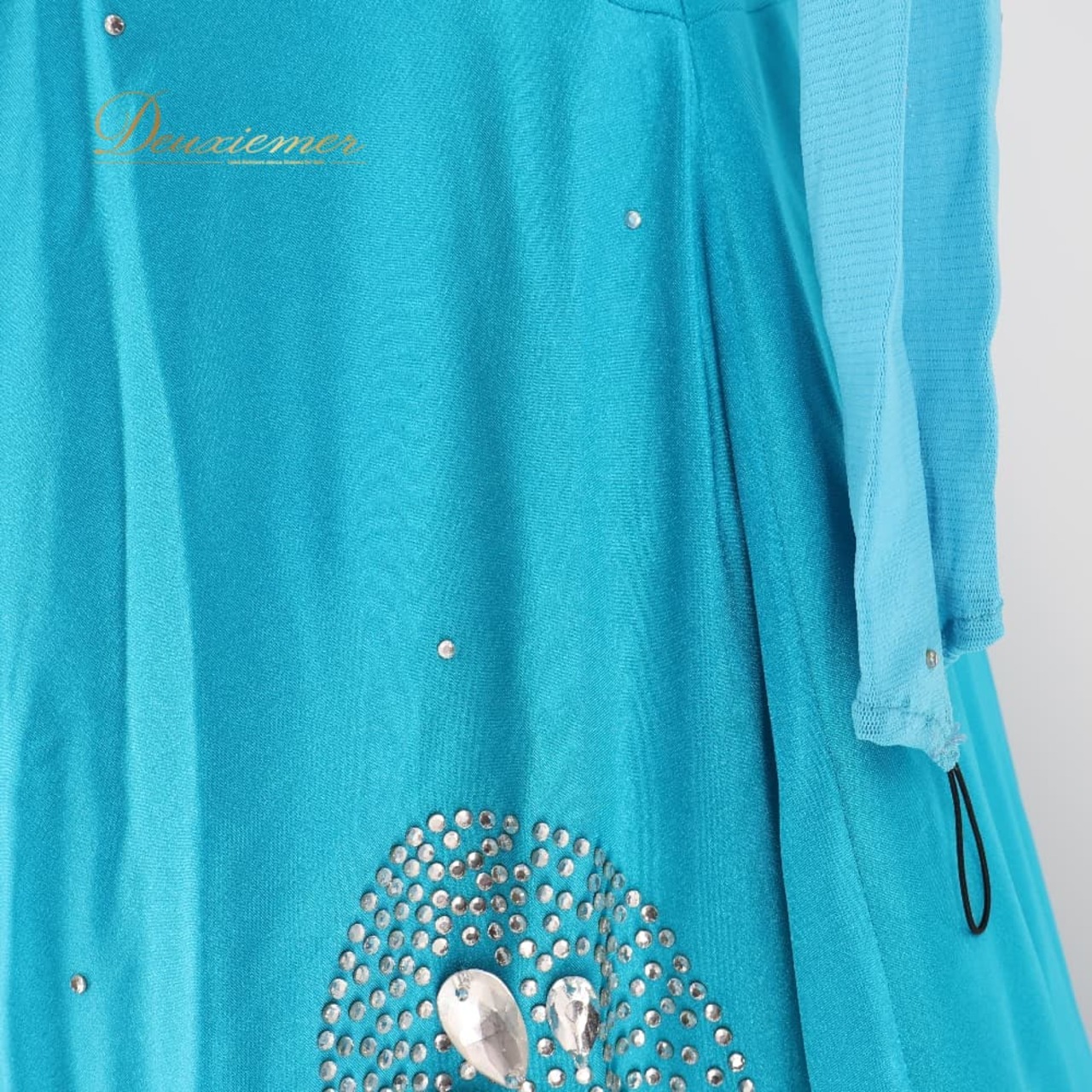 社交ダンス 衣装 スタンダードドレス ワンピース ドレス ブルー系 青 水色 ファー 羽 デモ 競技 発表会 パーティ 伸縮 ダンスドレス エレガント 長袖 軽やか ダンス衣装 イベント 舞台衣装 衣装用ドレス コスチューム レディース