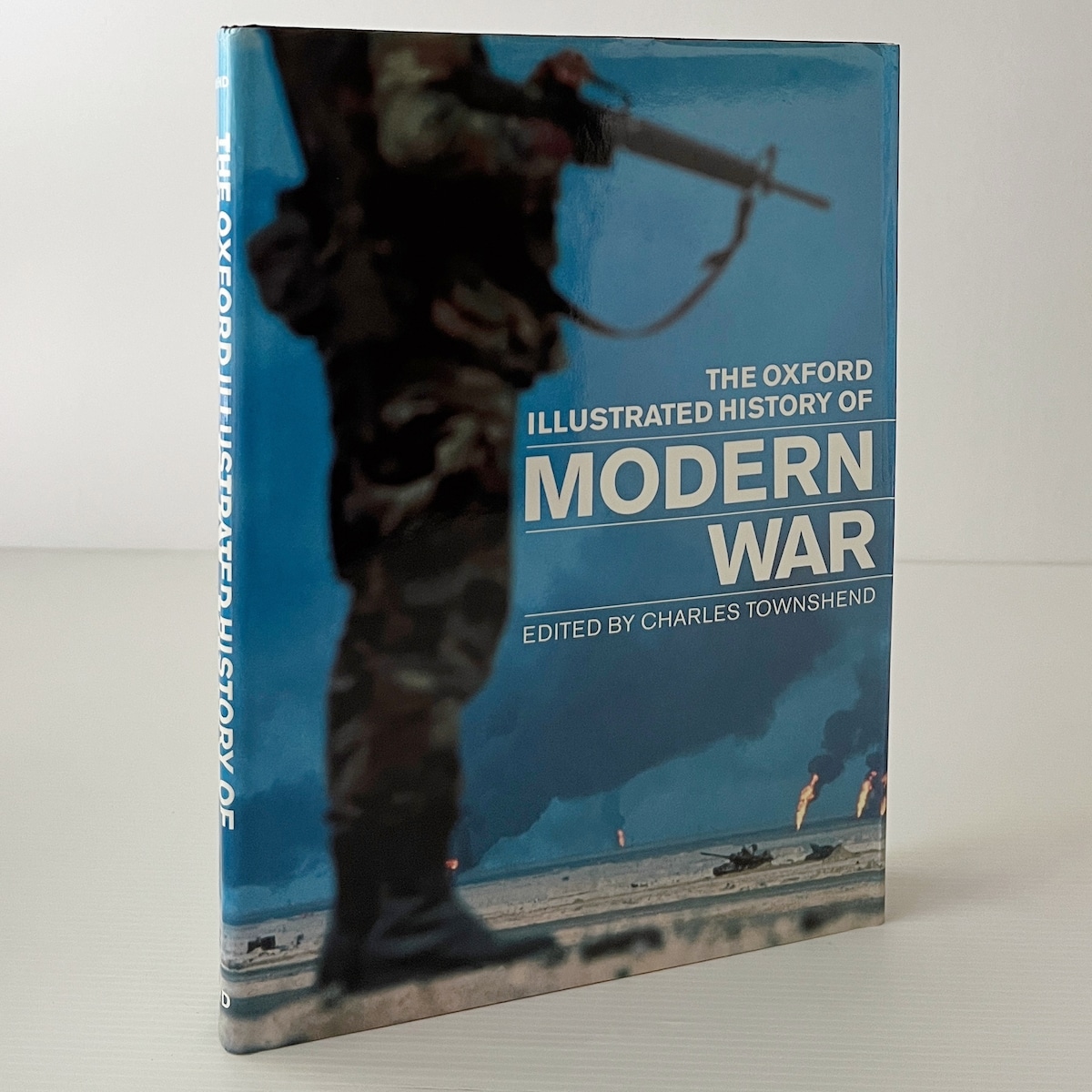 The Oxford Illustrated History of Modern War Charles Townshend Oxford ...
