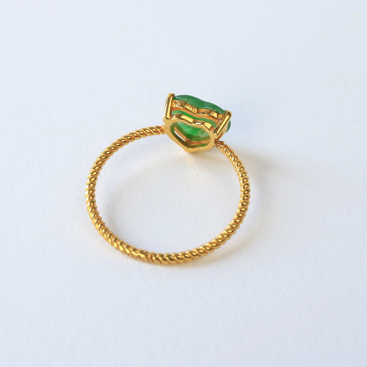 【9号】指先から大人かわいいK18YG ハート翡翠 ツイストリング A貨翡翠 jd_rg1060 CO