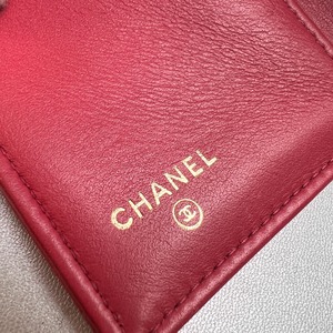CHANEL シャネル マトラッセ  レザー 三つ折り財布 ピンク A-11943